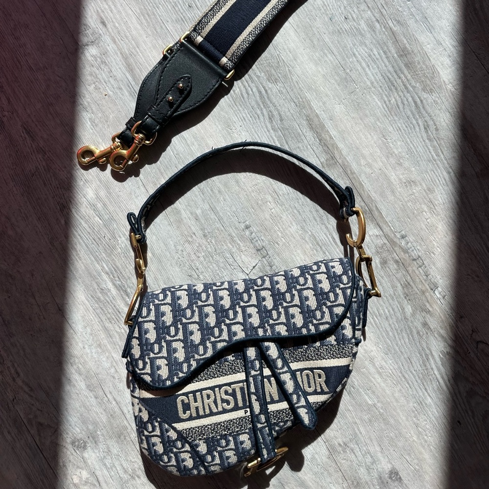 Dior saddle bag with removable shoulder strap